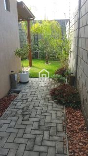 Apartamento térreo mobiliado com 2 quartos sendo 1 suíte a venda em Guarajuba Bahia