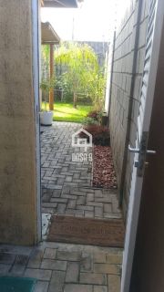 Apartamento térreo mobiliado com 2 quartos sendo 1 suíte a venda em Guarajuba Bahia