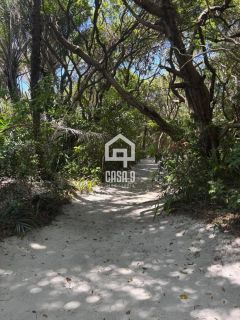 Apartamento térreo a venda com 2 quartos no Quintas Residence 300 metros pela ponte da Praia da Espera em Itacimirim Bahia