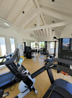 Apartamento superior 2 quartos reversível para 3 a venda no Village dos Ypes condomínio Piscinas Naturais Praia do Forte Bahia