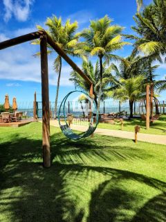 Apartamento superior pé na areia 3 suítes a venda na Praia da Espera em Itacimirim Bahia