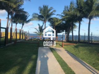 Apartamento térreo à venda com 2 suítes, jardim privativo com hidromassagem na Praia da Espera em Itacimirim Bahia