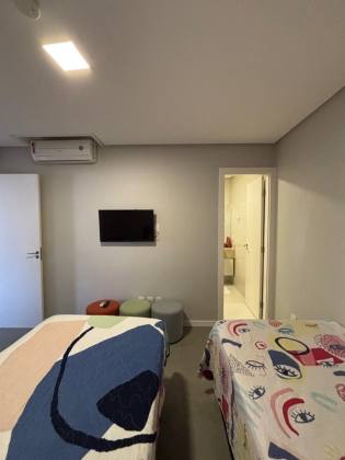 Apartamento térreo a venda com 2 suítes mobiliado em Itacimirim Bahia