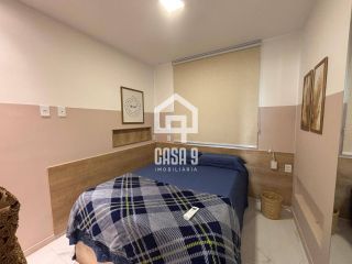 Apartamento mobiliado com 3 quartos pé na areia à venda em Itacimirim Bahia