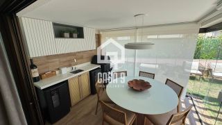 Apartamento térreo mobiliado com 3 quartos pé na areia à venda em Itacimirim Bahia