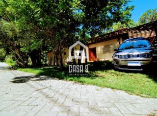 Casa térrea em terreno privativo com 4 suítes para aluguel anual no condomínio Fazenda Praia do Forte Bahia