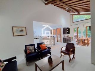 Casa térrea em terreno privativo com 4 suítes para aluguel anual no condomínio Fazenda Praia do Forte Bahia