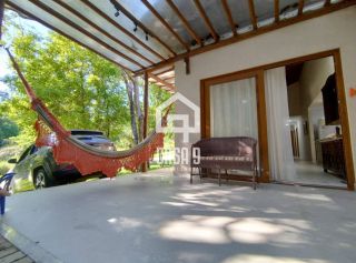 Casa térrea em terreno privativo com 4 suítes para aluguel anual no condomínio Fazenda Praia do Forte Bahia