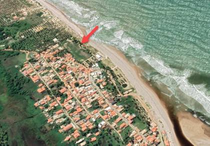 Área com 18.232,37 mil² frente mar em Barra de Itariri Conde Bahia
