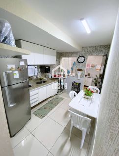 Village a venda com 4 quartos no condomínio Água em Guarajuba Bahia