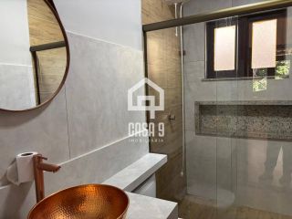 Casa térrea 03 quartos com Piscina Privativa pra locação anual no Condomínio Fazenda Praia do Forte Bahia