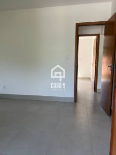 Apartamento superior com varanda novo a venda com 2 suítes em Imbassai Bahia