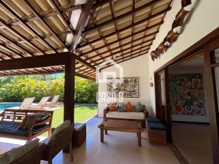 Casa a venda com 6 suítes e piscina privativa mobiliada no Residencial Praia do Forte em Praia do Forte Bahia