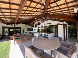 Casa a venda com 6 suítes e piscina privativa mobiliada no Residencial Praia do Forte em Praia do Forte Bahia