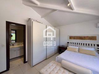 Casa a venda com 6 suítes e piscina privativa mobiliada no Residencial Praia do Forte em Praia do Forte Bahia