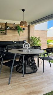 Apartamento garden mobiliado com 3 quartos pé na areia à venda em Itacimirim Bahia