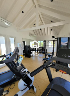 Apartamento superior 3 quartos mobiliado a venda no Village dos Ipes condomínio Piscinas Naturais Praia do Forte Bahia