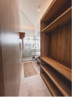 Apartamento superior 3 quartos mobiliado a venda no Village dos Ipes condomínio Piscinas Naturais Praia do Forte Bahia