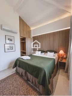 Apartamento superior 3 quartos mobiliado a venda no Village dos Ipes condomínio Piscinas Naturais Praia do Forte Bahia