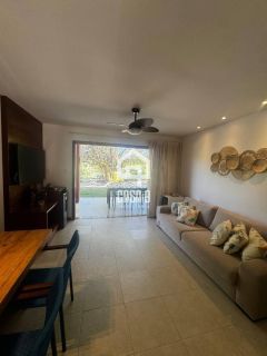 Apartamento térreo a venda com 3 quartos no Village das Acacias Piscinas Naturais Praia do Forte Bahia