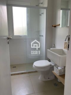 Apartamento térreo 3 quartos mobiliado a venda no Village dos Ipes condomínio Piscinas Naturais Praia do Forte Bahia