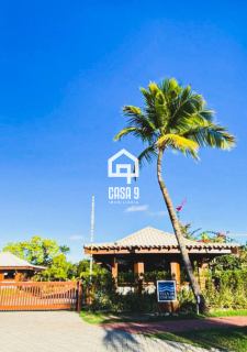 Apartamento térreo a venda com 2 suítes mobiliado no condomínio Vila da Enseada em Praia do Forte Bahia