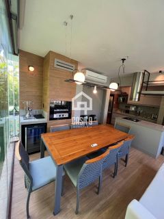 Apartamento térreo a venda com 2 suítes mobiliado no condomínio Vila da Enseada em Praia do Forte Bahia