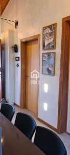 Apartamento superior a venda com 2 quartos mobiliado no condomínio Vila da Enseada em Praia do Forte Bahia