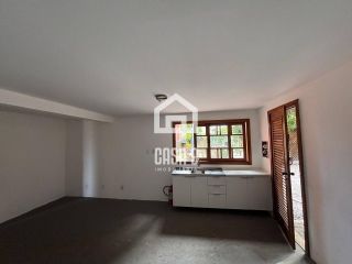 Apartamento térreo para locação anual com 2 quartos condomínio VILA NOVA DO CASTELO em Praia do Forte Bahia