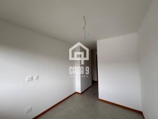 Apartamento supeior a venda com 3 suítes condominio VILA IAMANI na Praia da Espera em Itacimirim Bahia