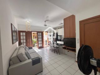 Apartamento térreo a venda com 2 quartos mobiliado próximo da VILA em Praia do Forte Bahia