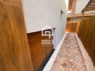 Casa com 4 suítes pé na areia piscina privativa no condomínio Marlua em Itacimirim Bahia