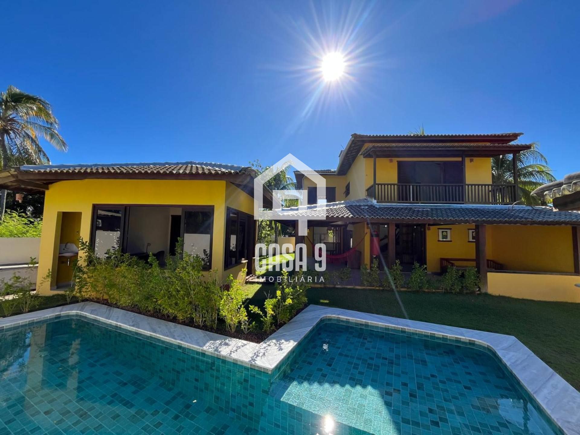 Casa a venda com 4 quartos no condomínio Enseada Praia da Espera em Itacimirim Bahia