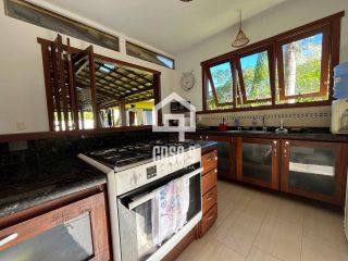 Casa a venda com 4 quartos no condomínio Enseada Praia da Espera em Itacimirim Bahia