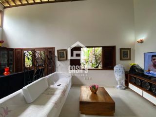 Casa a venda com 4 quartos no condomínio Porto das Baleias em Praia do Forte Bahia