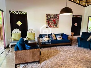 Casa a venda com 5 quartos no condomínio Porto das Baleias em Praia do Forte Bahia