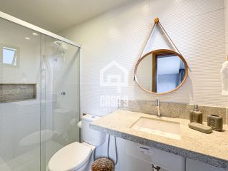 Apartamento superior duplex mobiliado com 4 suítes a venda no condomínio Porto Feliz em Itacimirim Bahia