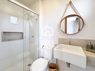 Apartamento superior duplex mobiliado com 4 suítes a venda no condomínio Porto Feliz em Itacimirim Bahia