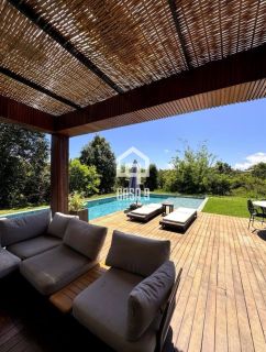 Casa a venda com 6 suítes mobiliada no condomínio Praia Bella em Praia do Forte Bahia