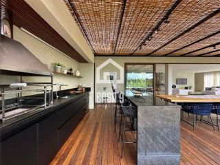 Casa a venda com 6 suítes mobiliada no condomínio Praia Bella em Praia do Forte Bahia