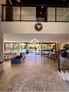 Casa a venda com 6 suítes mobiliada no condomínio Praia Bella em Praia do Forte Bahia