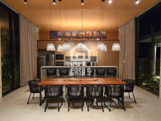 Casa térrea mobiliada com 5 suítes a venda no condomínio Enseada Praia da Espera em Itacimirim Bahia