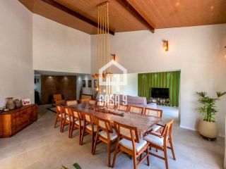 Casa a venda com 6 quartos no condomínio Paraiso em Guarajuba Bahia