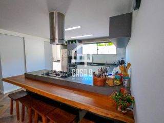 Casa a venda com 6 quartos no condomínio Paraiso em Guarajuba Bahia