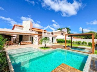 Casa a venda com 6 quartos no condomínio Paraiso em Guarajuba Bahia
