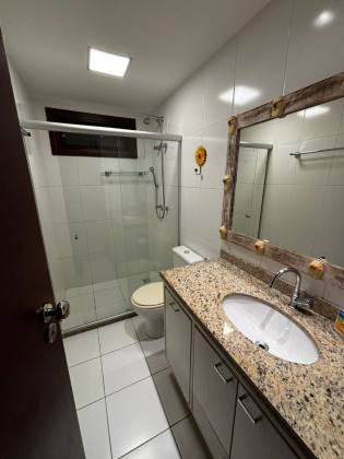 Apartamento térreo nascente mobiliado com 2 suites a venda no condomínio TERRACES PORTO DAS BALEIAS em Praia do Forte Bahia