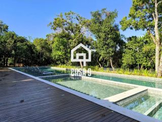 Casa mobiliada com 3 quartos a venda no Praia do Forte Exclusive em Praia do Forte Bahia