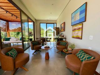 Casa mobiliada com 5 suítes a venda no condomínio Praia Bella em Praia do Forte Bahia