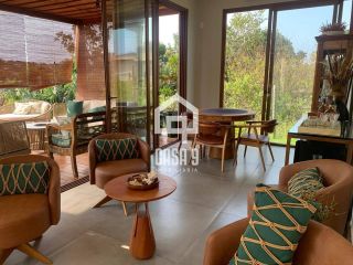 Casa mobiliada com 5 suítes a venda no condomínio Praia Bella em Praia do Forte Bahia