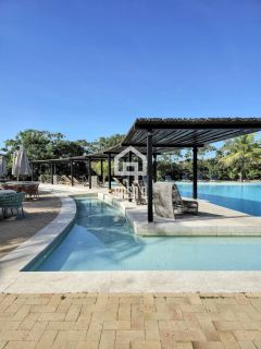 Casa mobiliada com 5 suítes a venda no condomínio Praia Bella em Praia do Forte Bahia